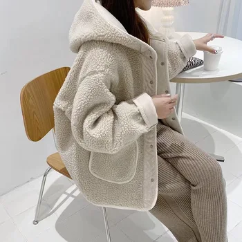 Женское пальто из овечьей шерсти 2023 Новая зимняя одежда, свободная и утолщенная рабочая одежда для женщин