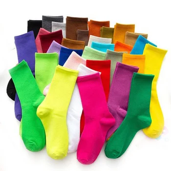 Цветные Женские носки Four Seasons, носки средней длины, конфетный носок, Милые носки для девочек с героями мультфильмов, чистый хлопок, удобный домашний носок